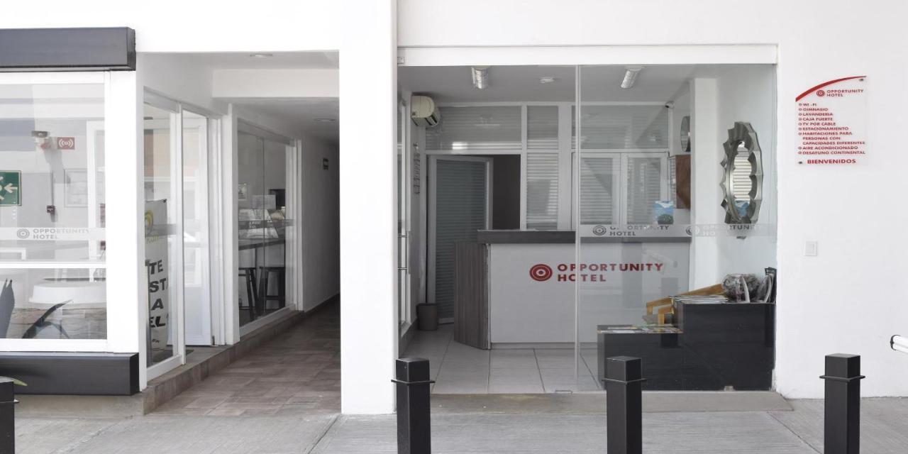 Opportunity Leon Hotel Bagian luar foto