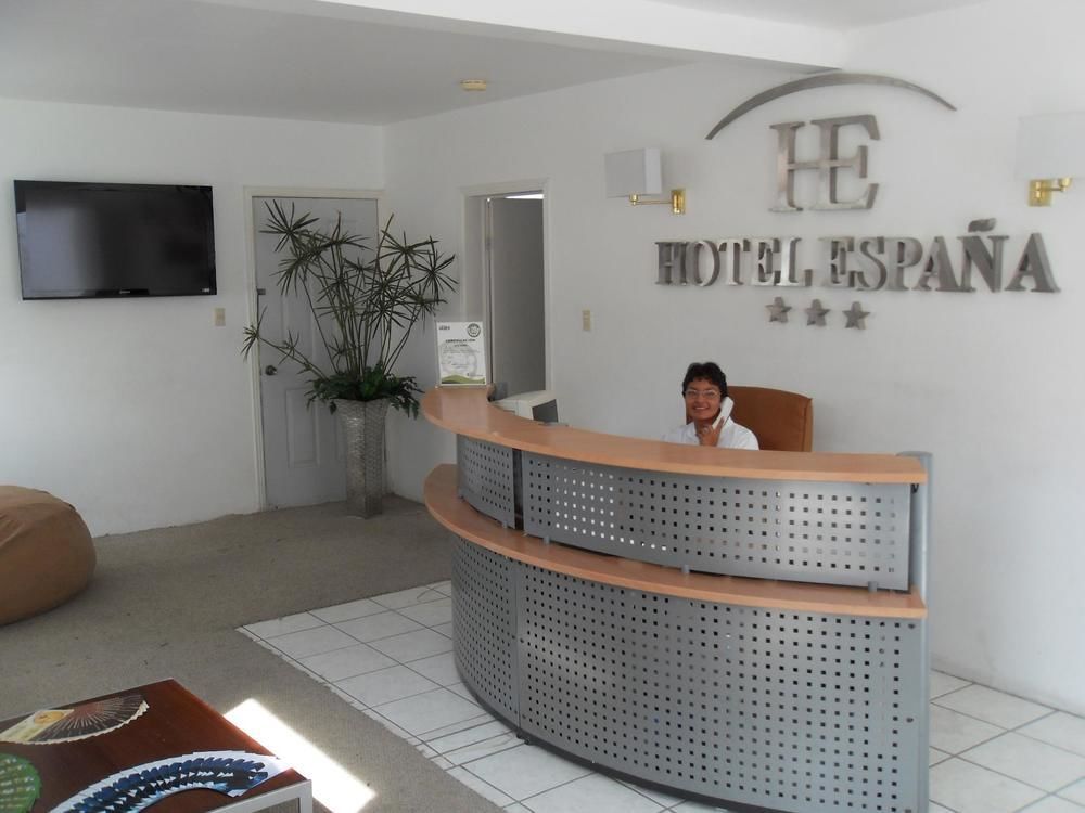 Opportunity Leon Hotel Bagian luar foto