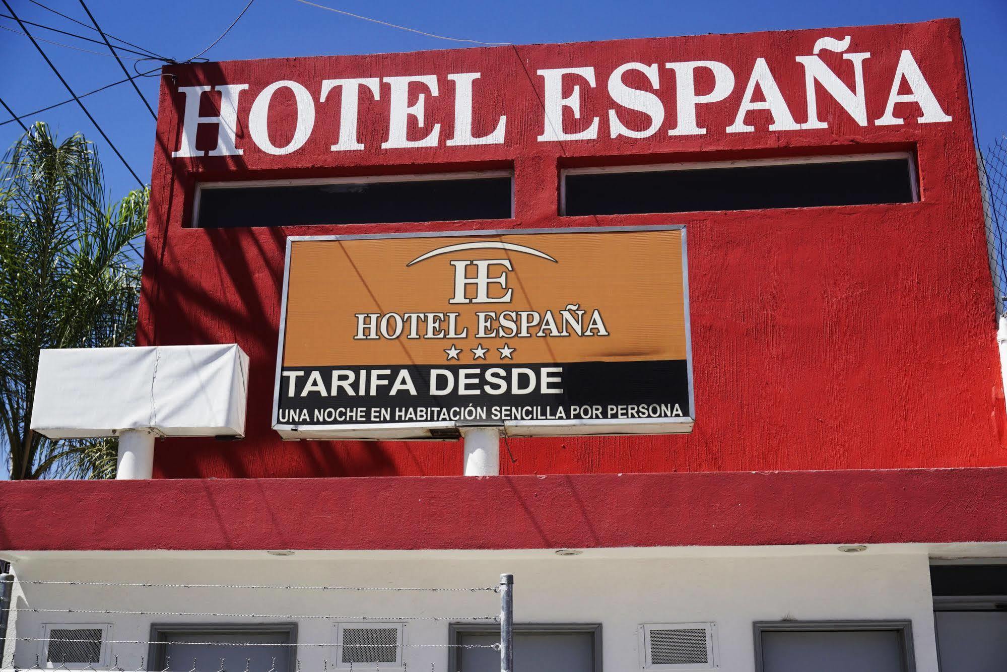 Opportunity Leon Hotel Bagian luar foto